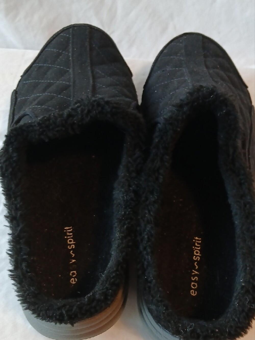 Easy Spirit Women's Black Quilted Slip-On Slippers - Picture 2 of 3